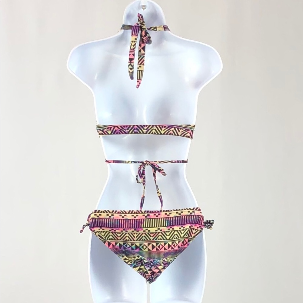 Island Love 2pc Bikini - Picture 5 of 8